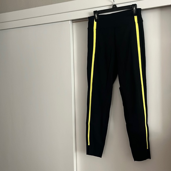 Zyia Active Black Neon Tape Luxe Hi-Rise 7/8, 24”, size 4 - Picture 1 of 4